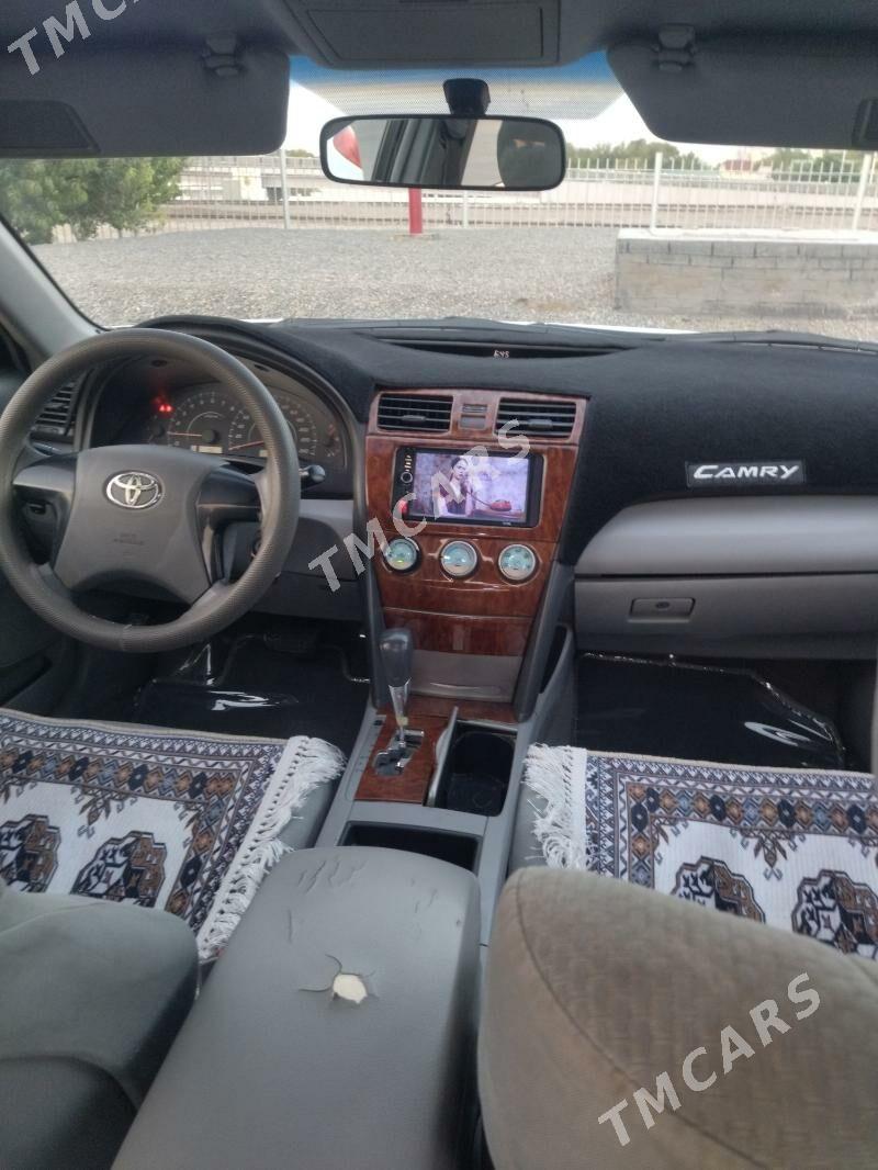 Toyota Camry 2010 - 142 000 TMT - Aşgabat - img 3