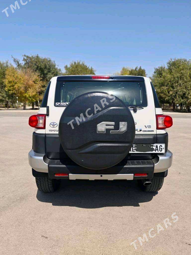 Toyota FJ Cruiser 2007 - 500 000 TMT - Ашхабад - img 4