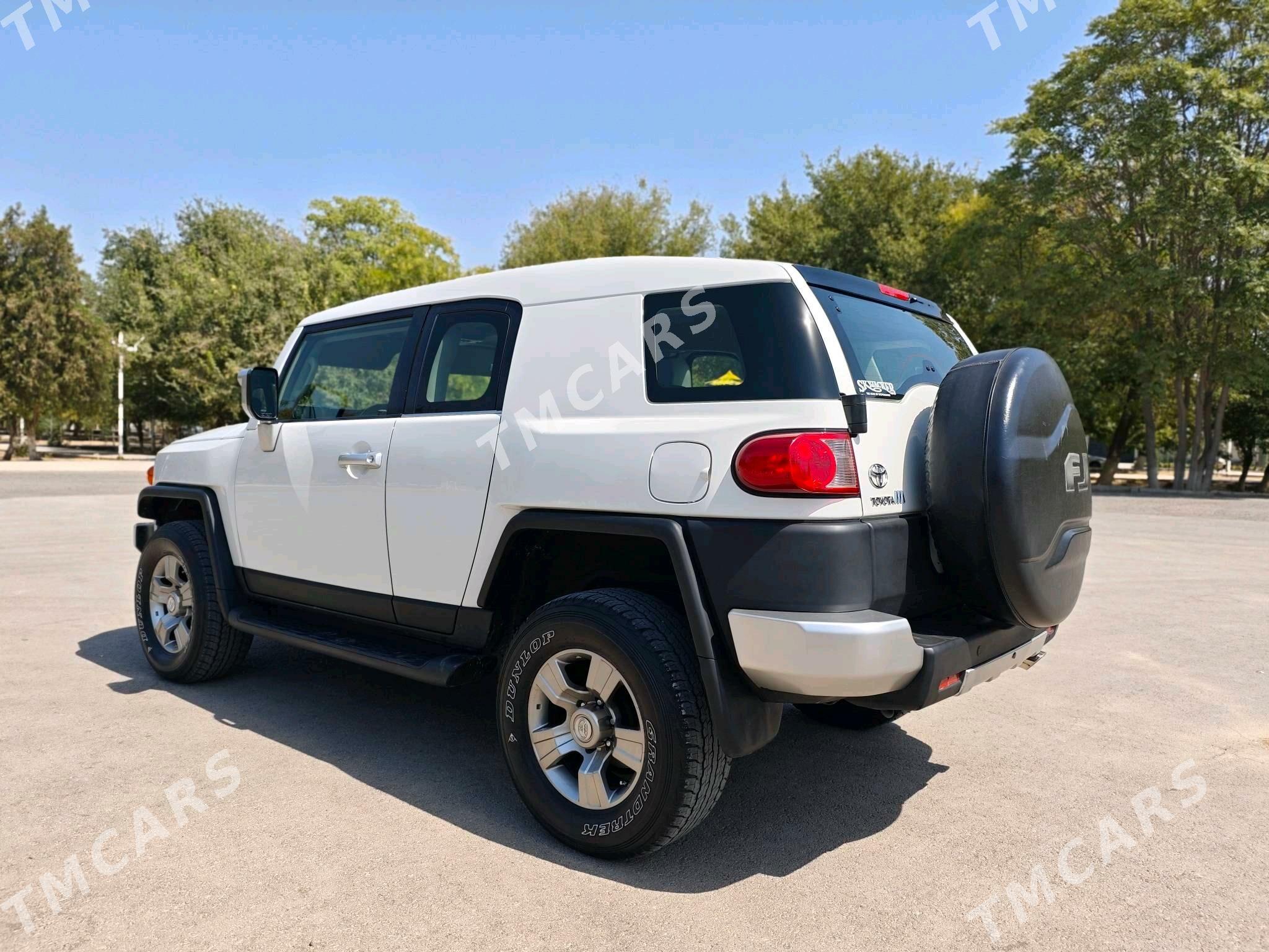 Toyota FJ Cruiser 2007 - 500 000 TMT - Ашхабад - img 5