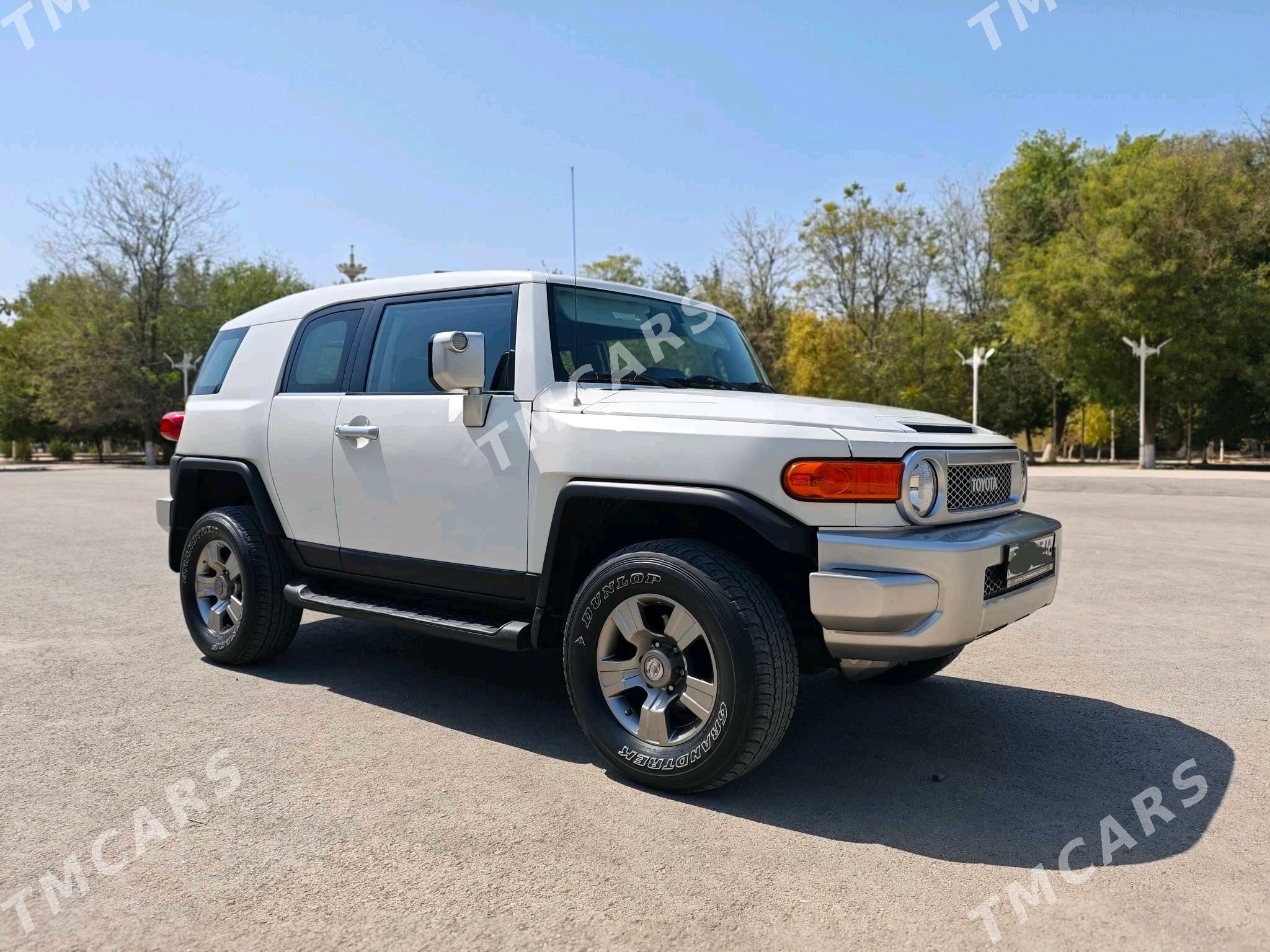 Toyota FJ Cruiser 2007 - 500 000 TMT - Ашхабад - img 8