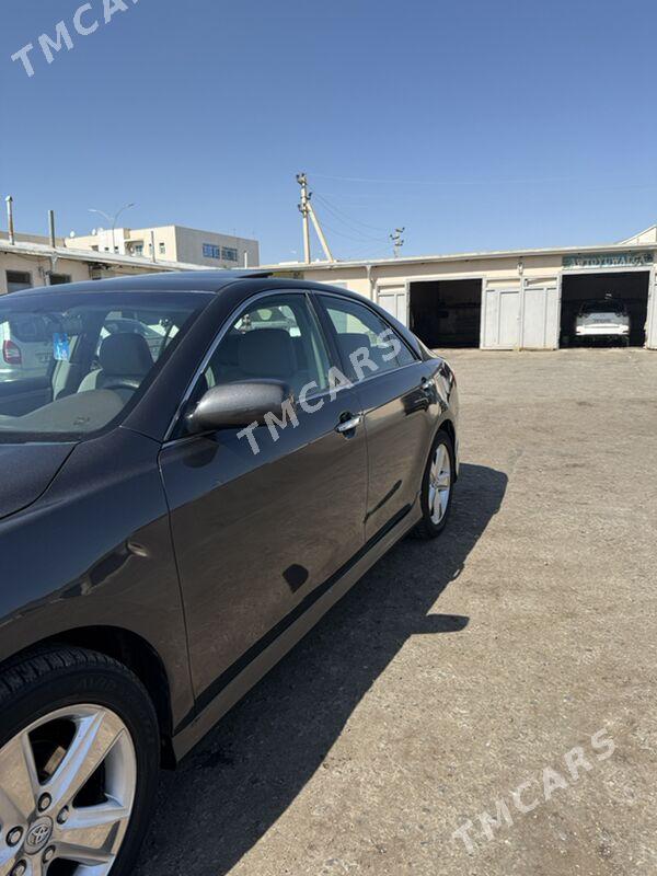 Toyota Camry 2010 - 200 000 TMT - Daşoguz - img 10