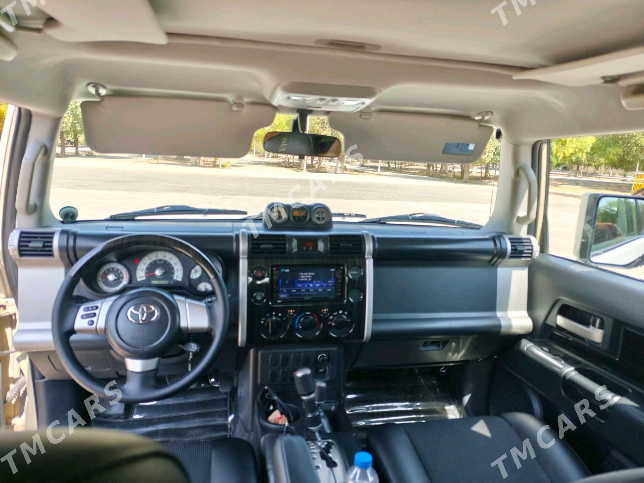 Toyota FJ Cruiser 2007 - 500 000 TMT - Ашхабад - img 10