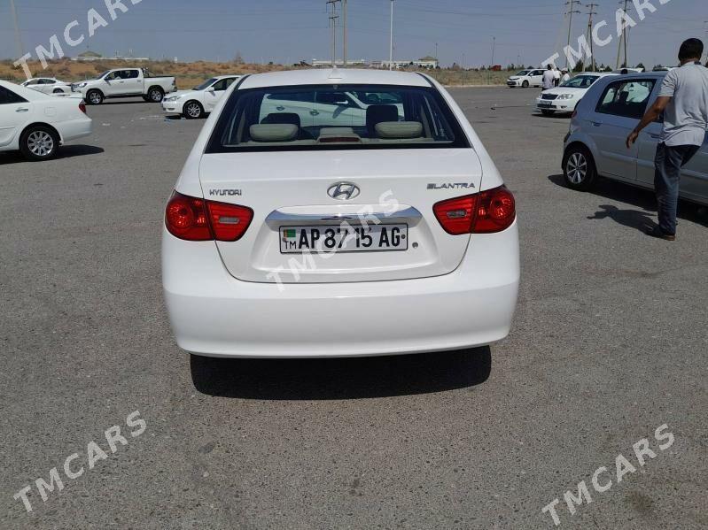 Hyundai Elantra 2009 - 135 000 TMT - 10 мкр - img 6