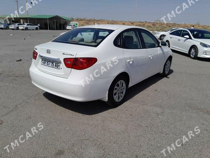 Hyundai Elantra 2009 - 135 000 TMT - 10 мкр - img 5
