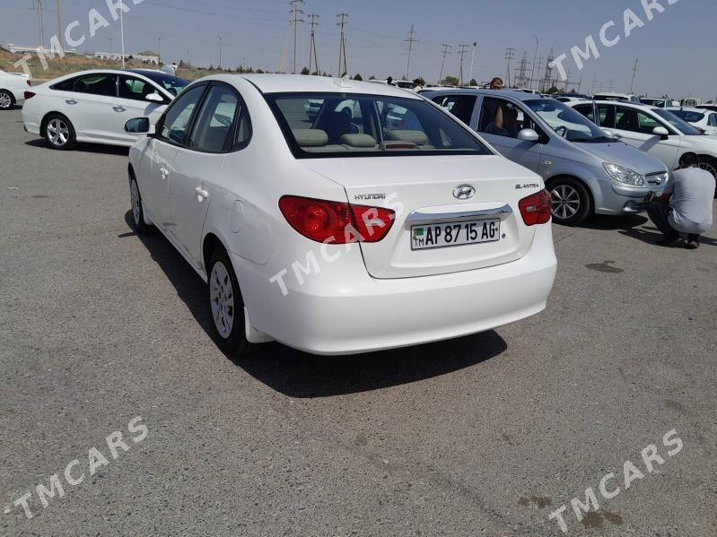 Hyundai Elantra 2009 - 135 000 TMT - 10 мкр - img 4