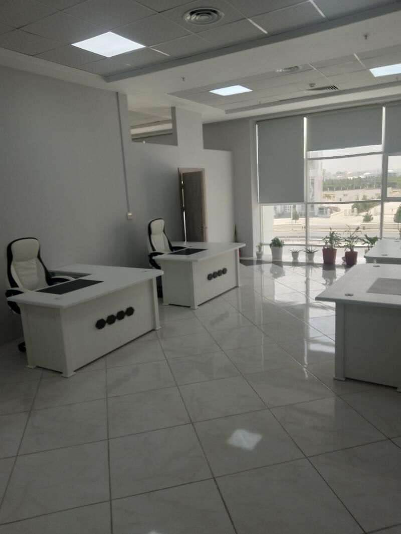 Obezdnoýda 230m² ofisimiz bar - G.Kuliýew köç. (Obýezdnoý) - img 2