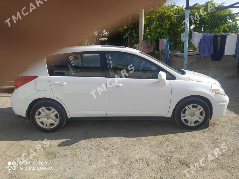 Nissan Versa 2010 - 117 000 TMT - Ашхабад - img 4