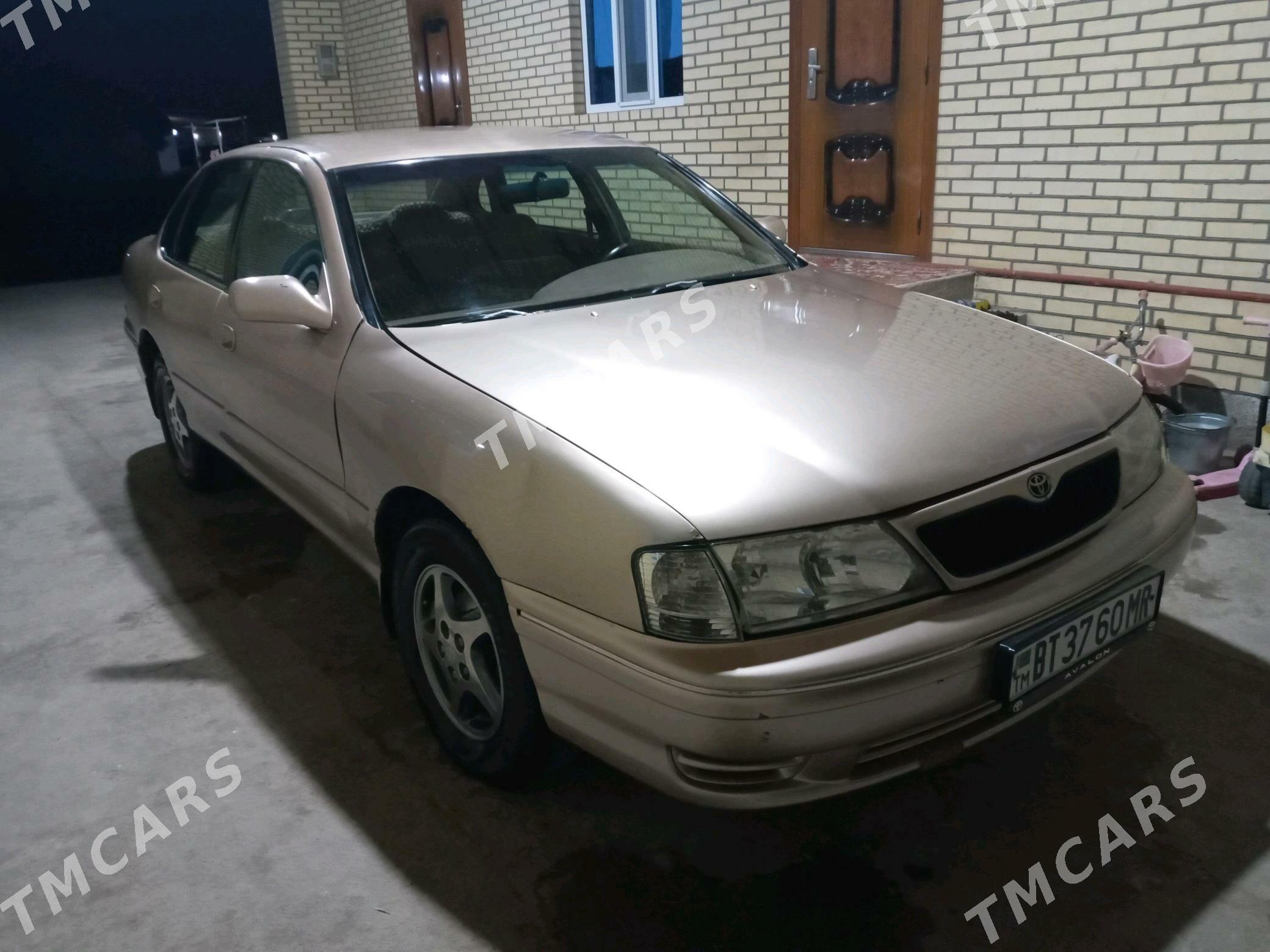 Toyota Avalon 1997 - 105 000 TMT - Мары - img 3