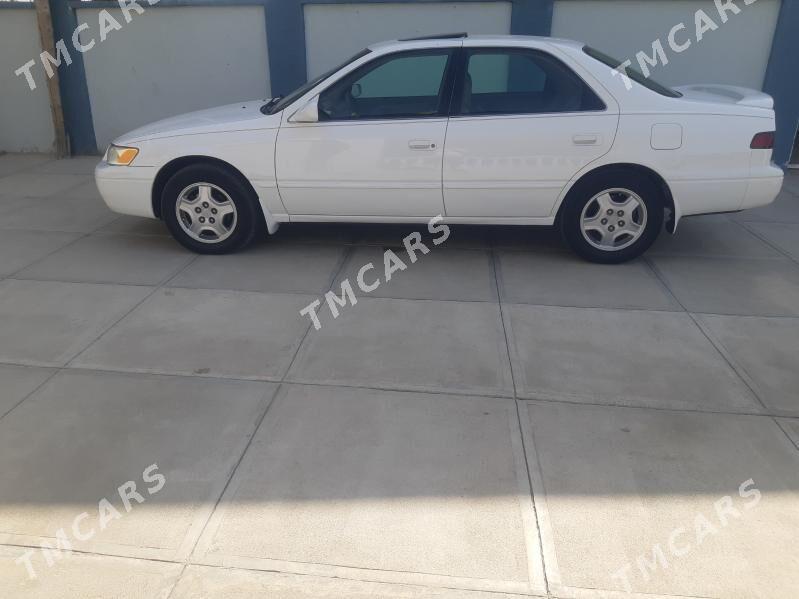 Toyota Camry 1999 - 132 000 TMT - Ашхабад - img 4