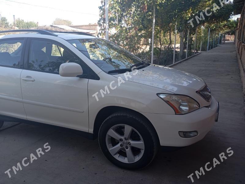Lexus RX 330 2004 - 240 000 TMT - Саят - img 2