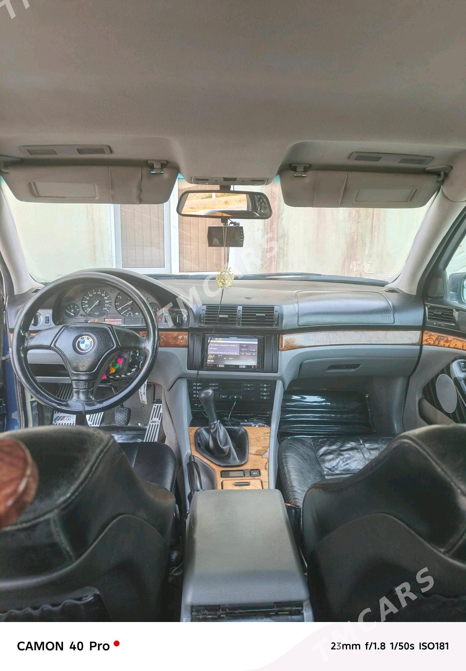 BMW 528 1998 - 85 000 TMT - Балканабат - img 2