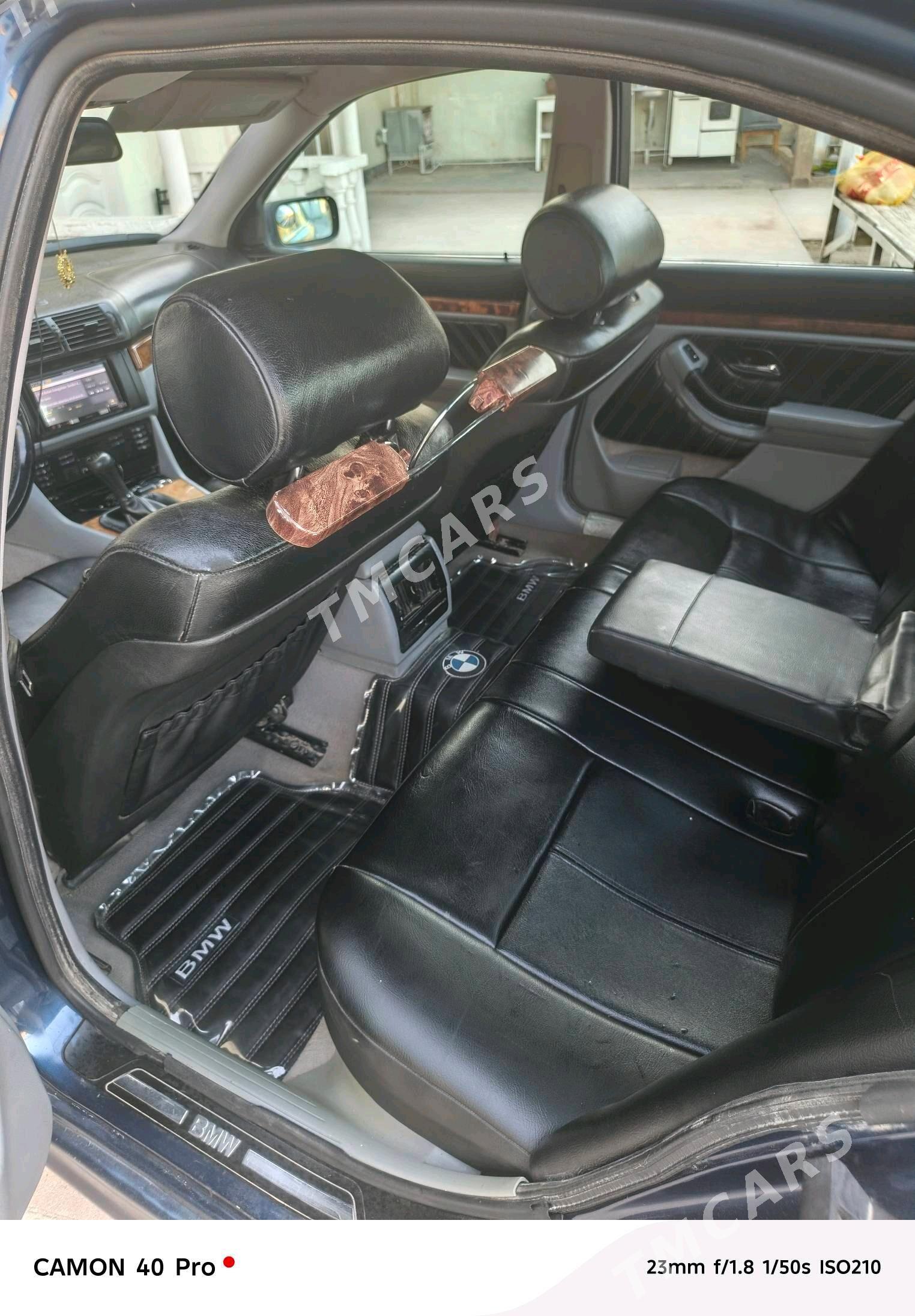 BMW 528 1998 - 85 000 TMT - Балканабат - img 3