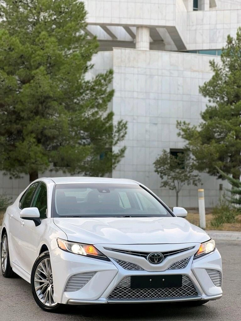 Toyota Camry 2019 - 299 000 TMT - Balkanabat - img 9