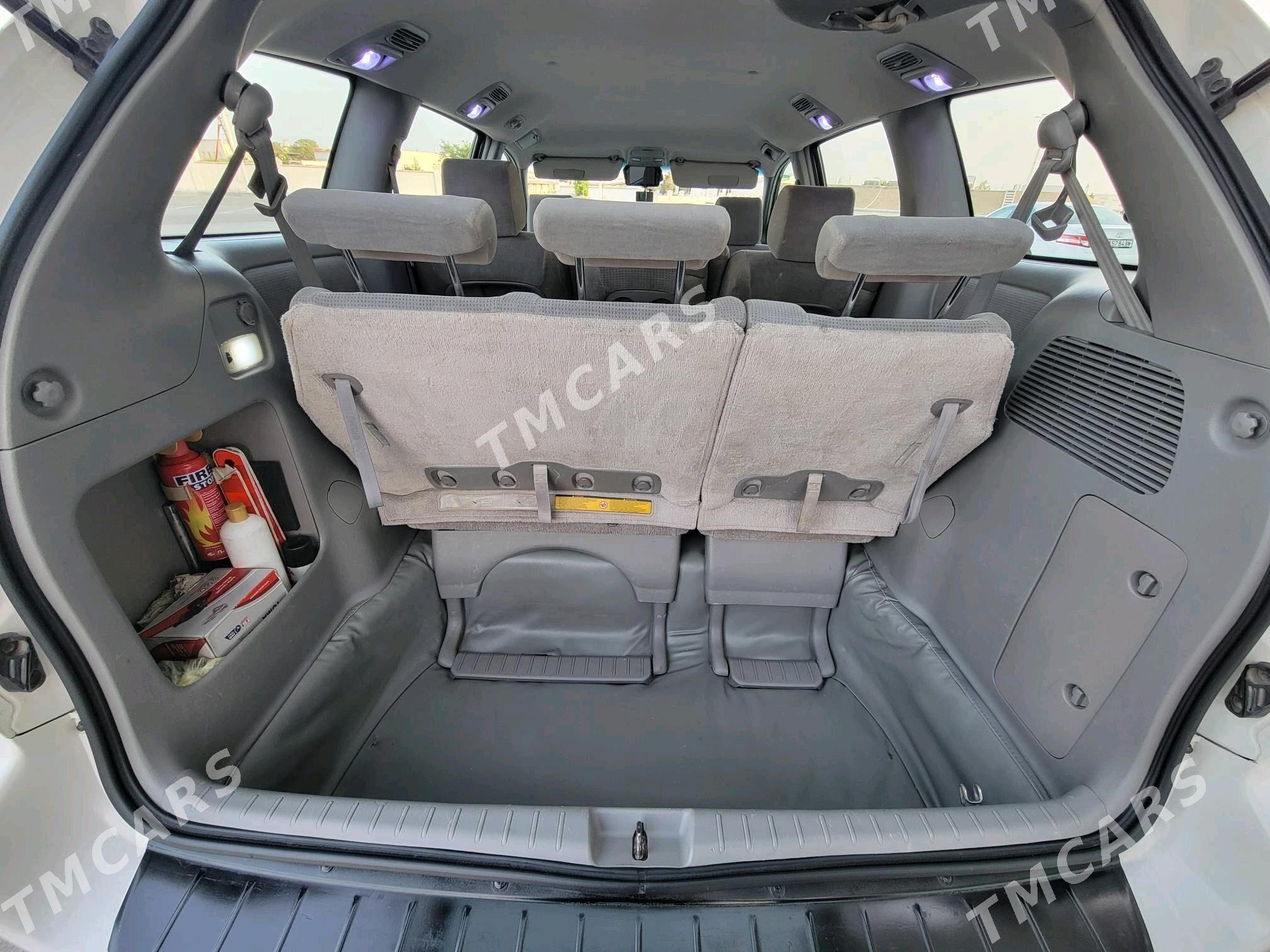 Toyota Sienna 2005 - 245 000 TMT - Балканабат - img 9