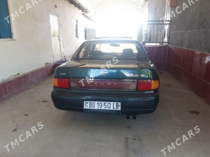 Toyota Camry 1994 - 86 000 TMT - Койтендаг - img 2