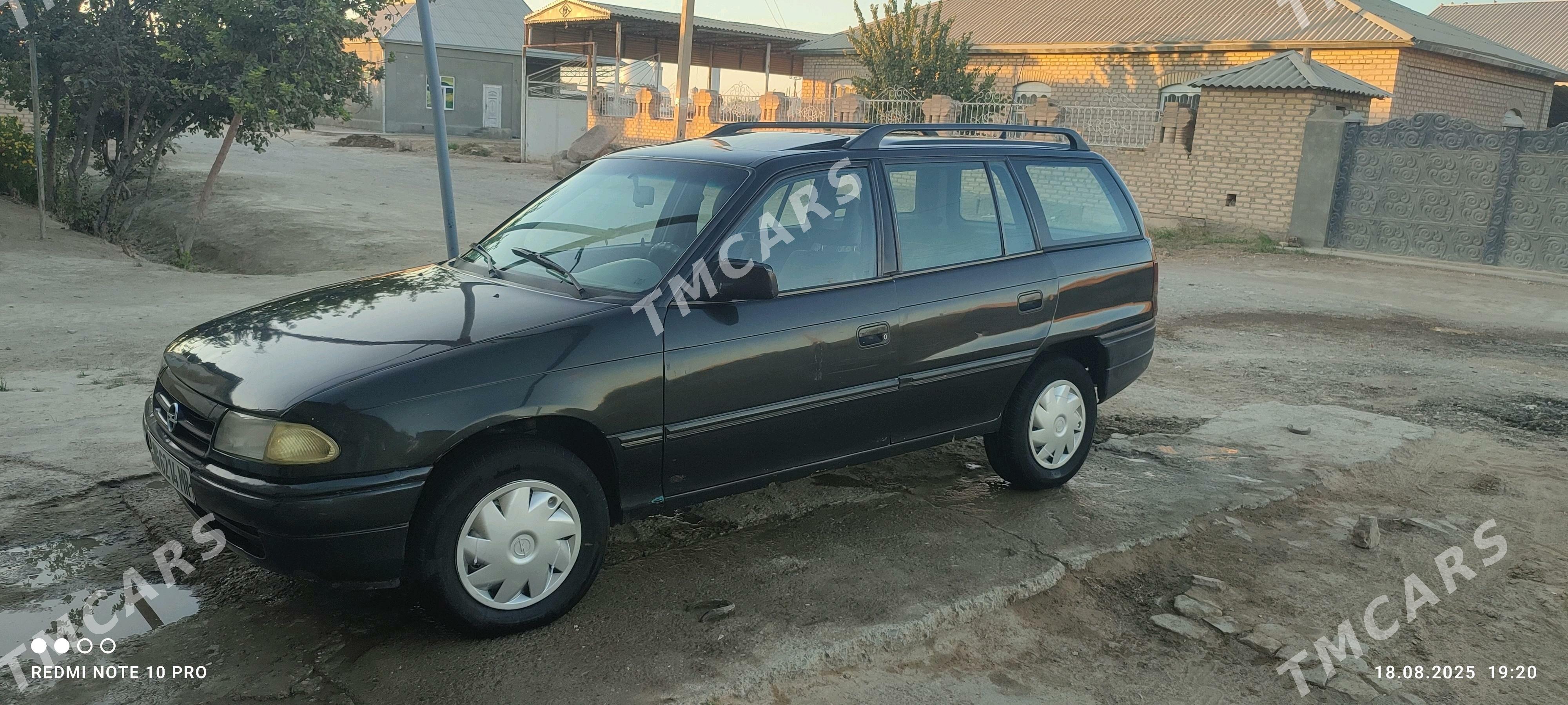 Opel Astra 1992 - 29 000 TMT - Mary - img 4