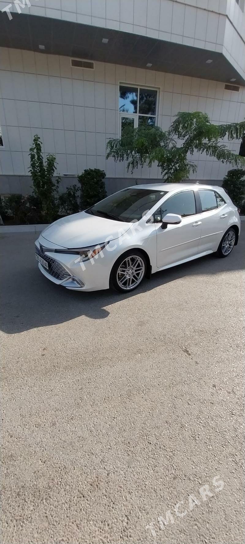 Toyota Corolla 2024 - 310 000 TMT - Aşgabat - img 2
