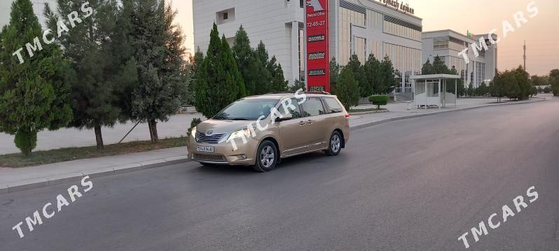 Toyota Sienna 2010 - 270 000 TMT - Aşgabat - img 6