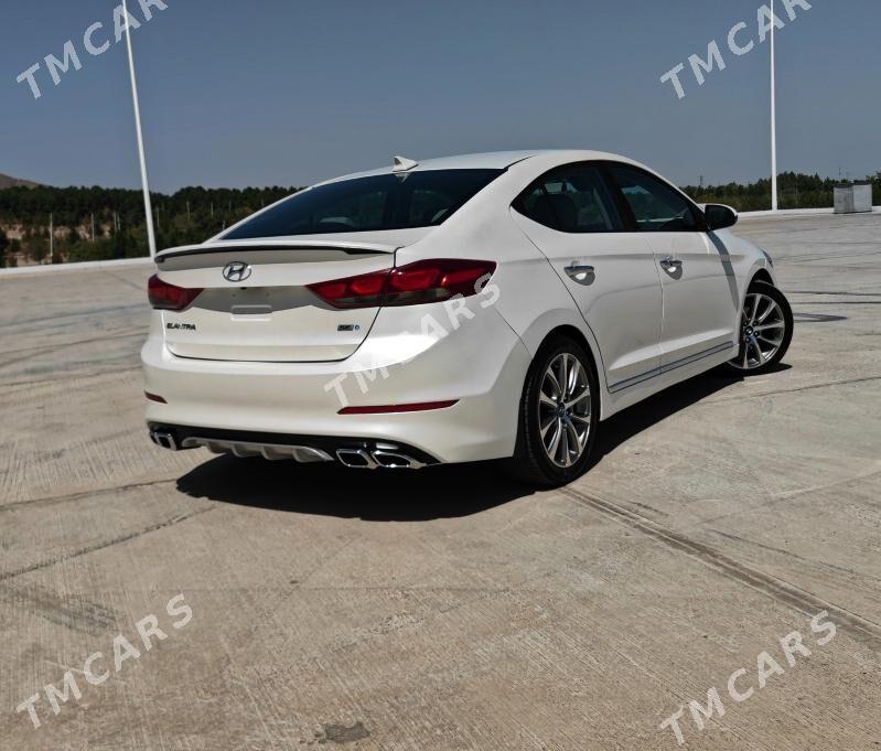 Hyundai Elantra 2017 - 177 000 TMT - Ýanbaş - img 6