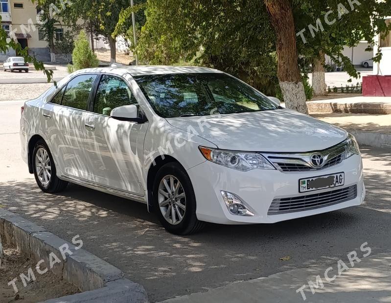 Toyota Camry 2012 - 218 000 TMT - 30 мкр - img 5