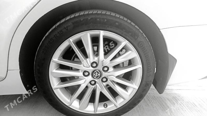 Toyota Camry 2021 - 375 000 TMT - Hitrowka - img 5
