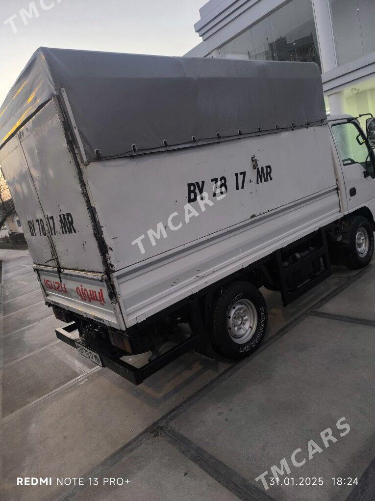 Isuzu Elf 2006 - 185 000 TMT - Мары - img 7