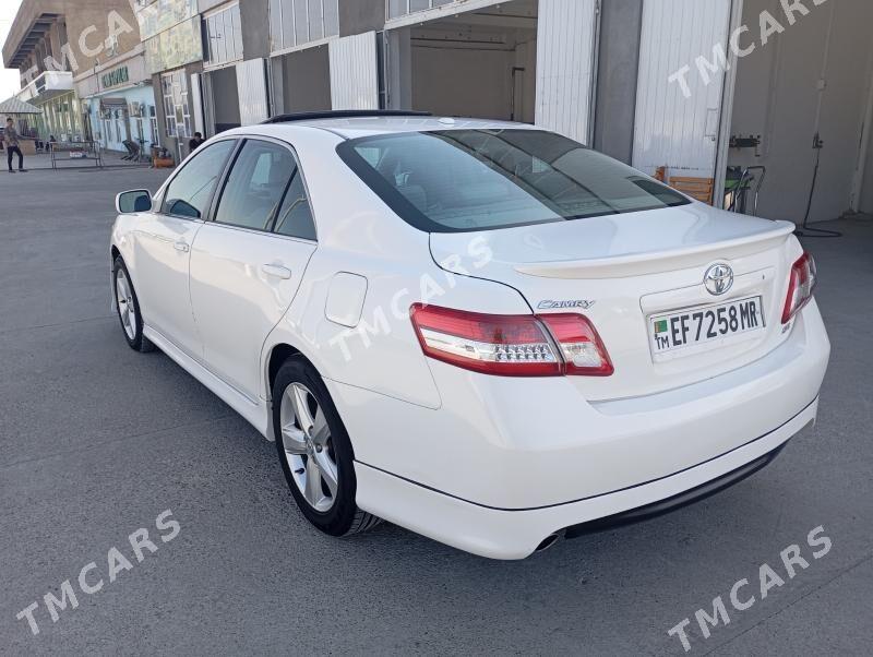 Toyota Camry 2011 - 195 000 TMT - Мары - img 5