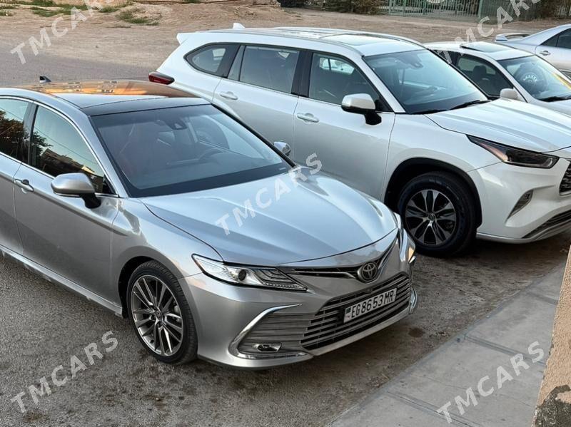 Toyota Camry 2021 - 390 000 TMT - Мары - img 6