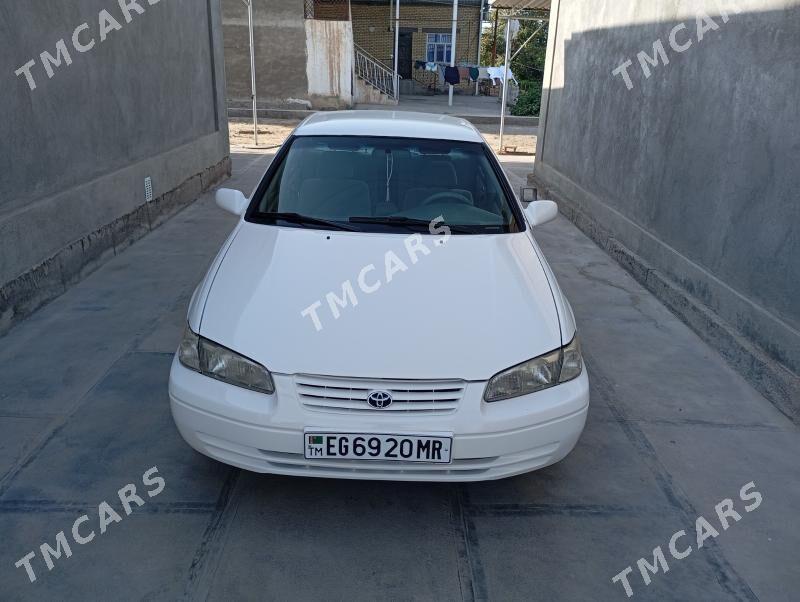 Toyota Camry 1997 - 123 000 TMT - Байрамали - img 2