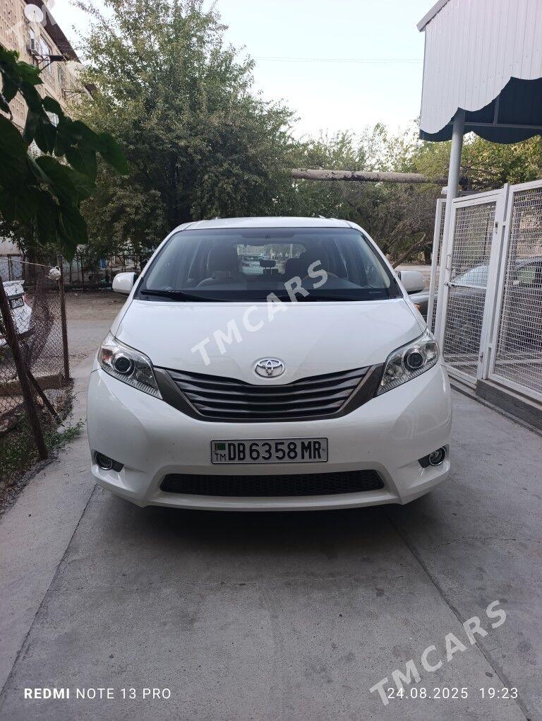 Toyota Sienna 2012 - 285 000 TMT - Мары - img 8