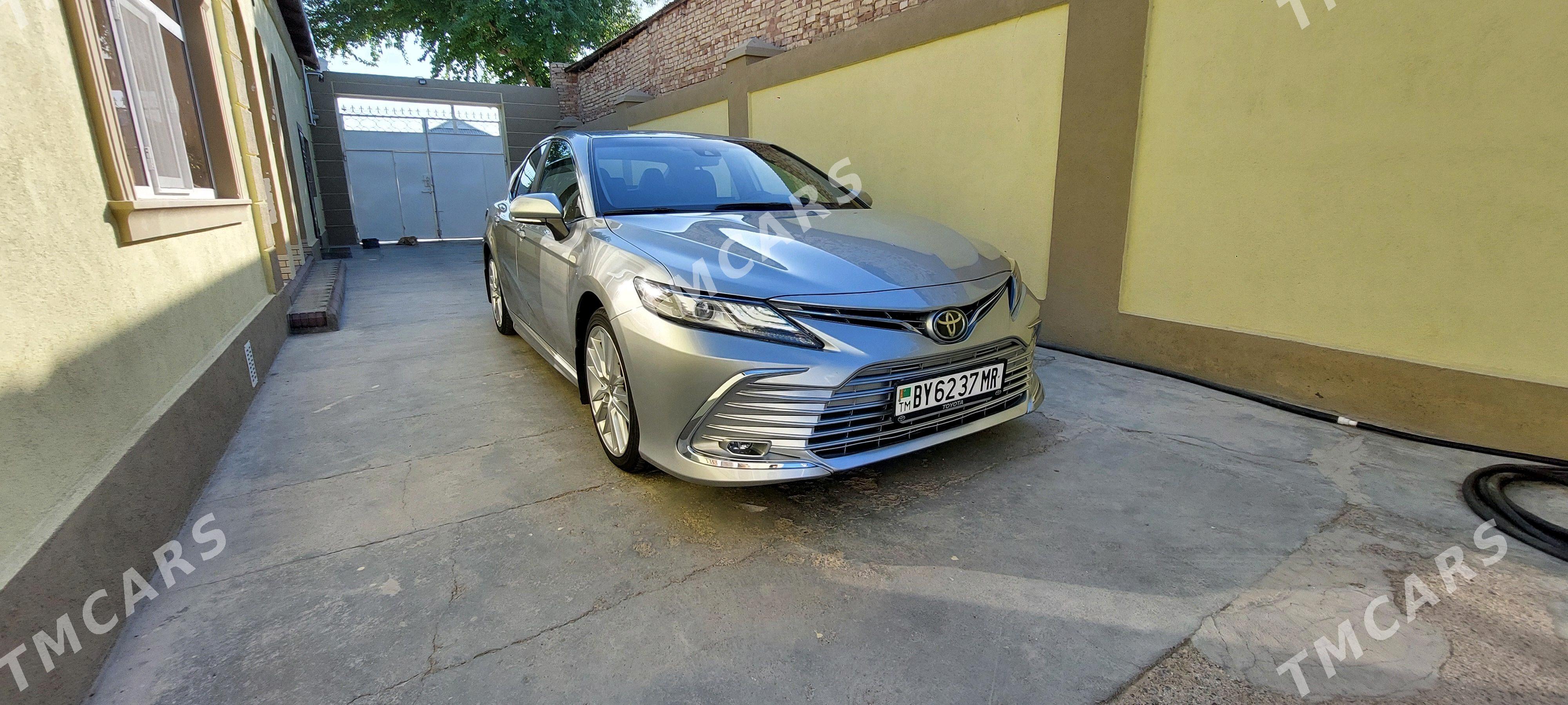 Toyota Camry 2022 - 290 000 TMT - Мары - img 4