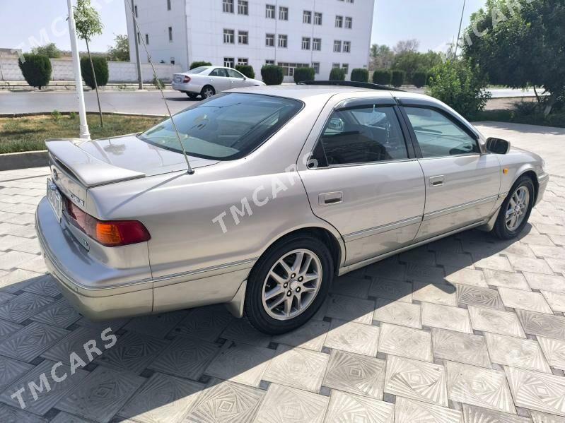 Toyota Camry 2001 - 200 000 TMT - Daşoguz - img 8