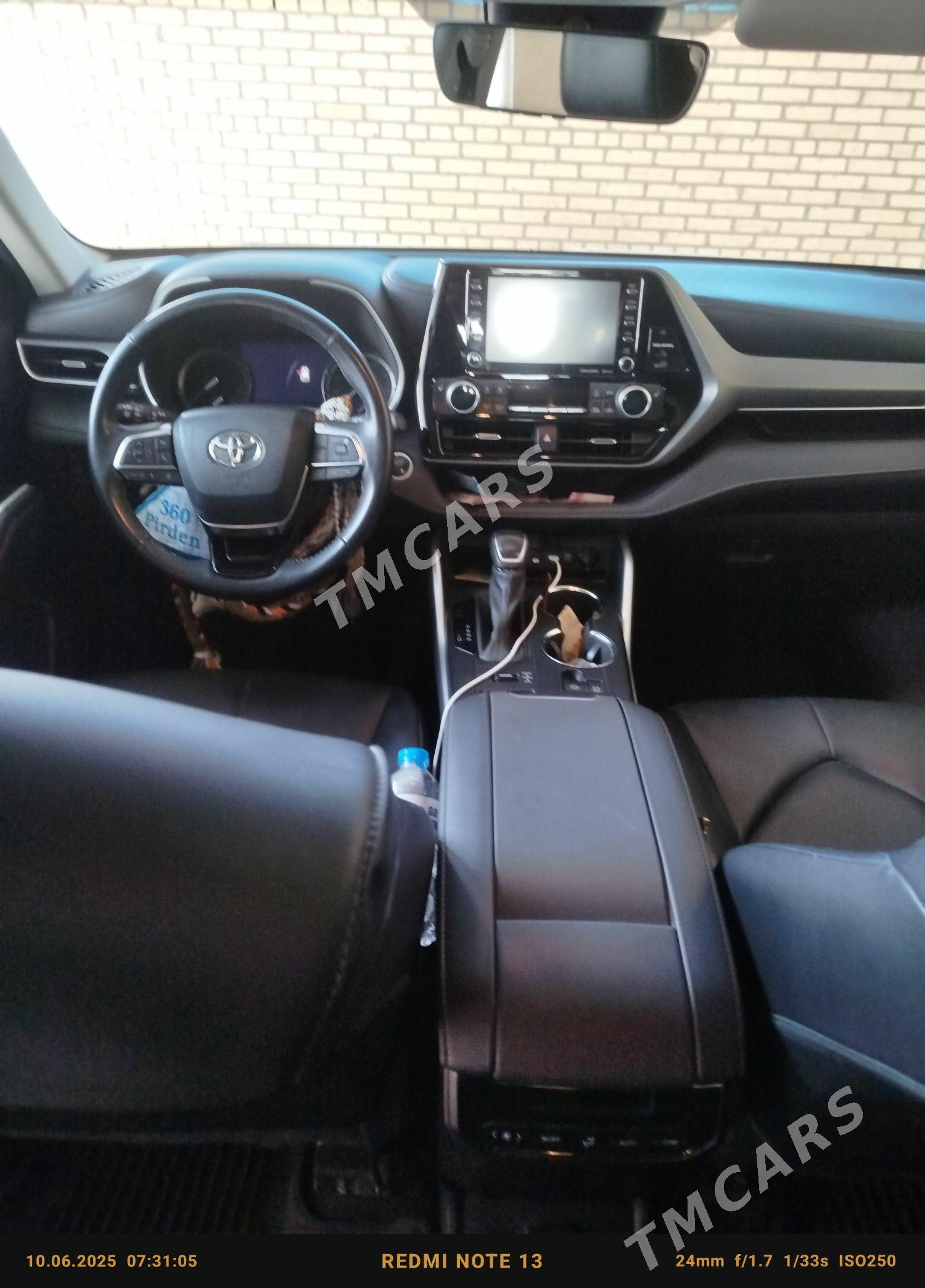 Toyota Highlander 2021 - 610 000 TMT - Tejen - img 6