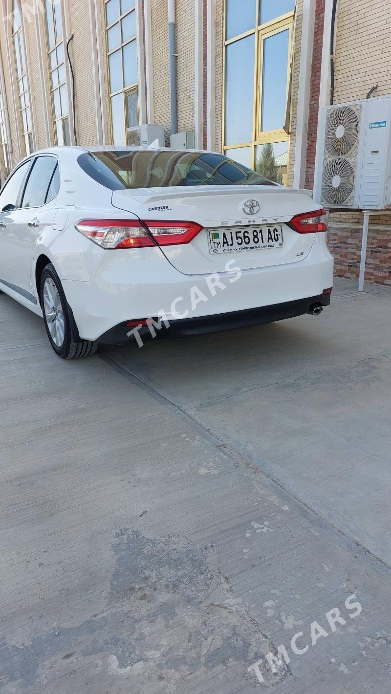Toyota Camry 2019 - 277 000 TMT - Бузмеин - img 2