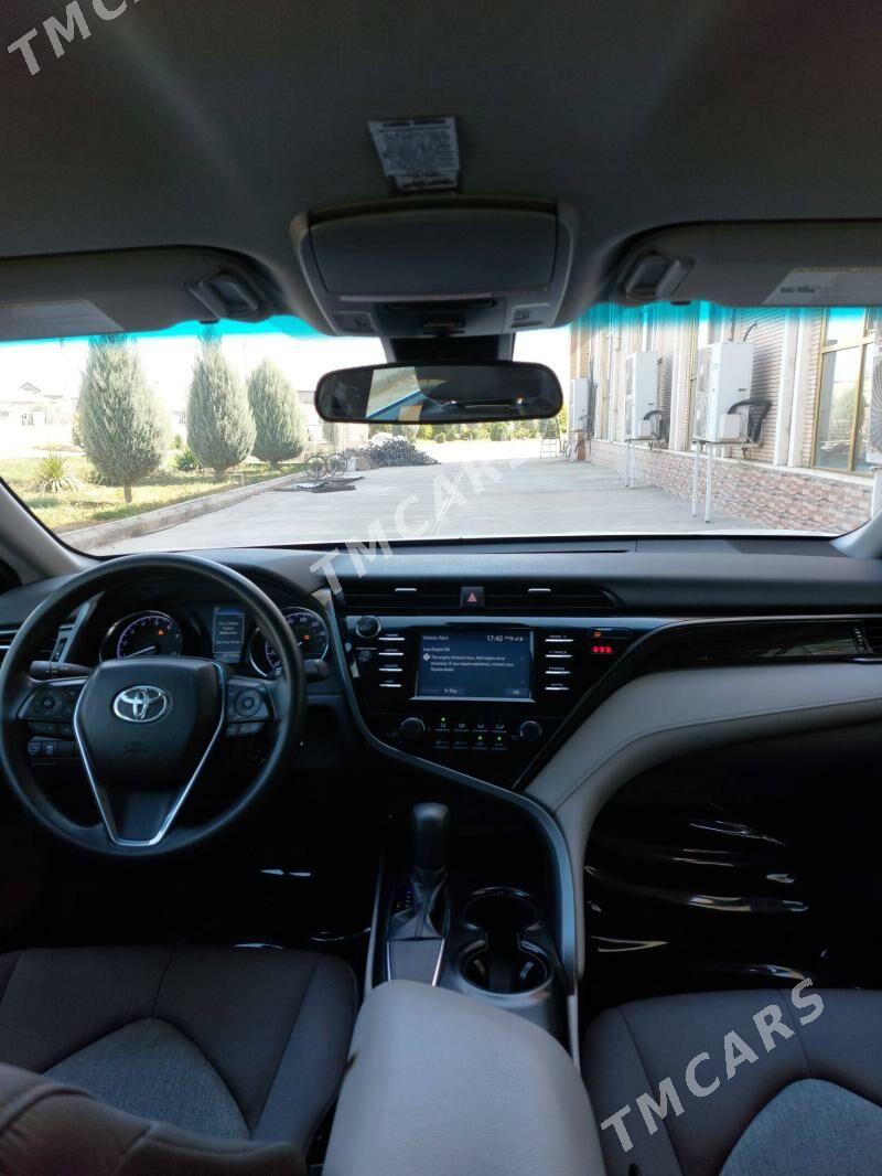 Toyota Camry 2019 - 277 000 TMT - Бузмеин - img 7