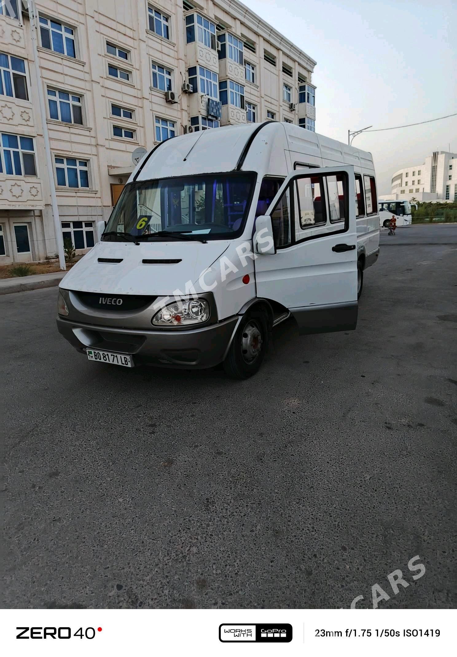 Mitsubishi Rosa 2006 - 250 000 TMT - Туркменабат - img 3