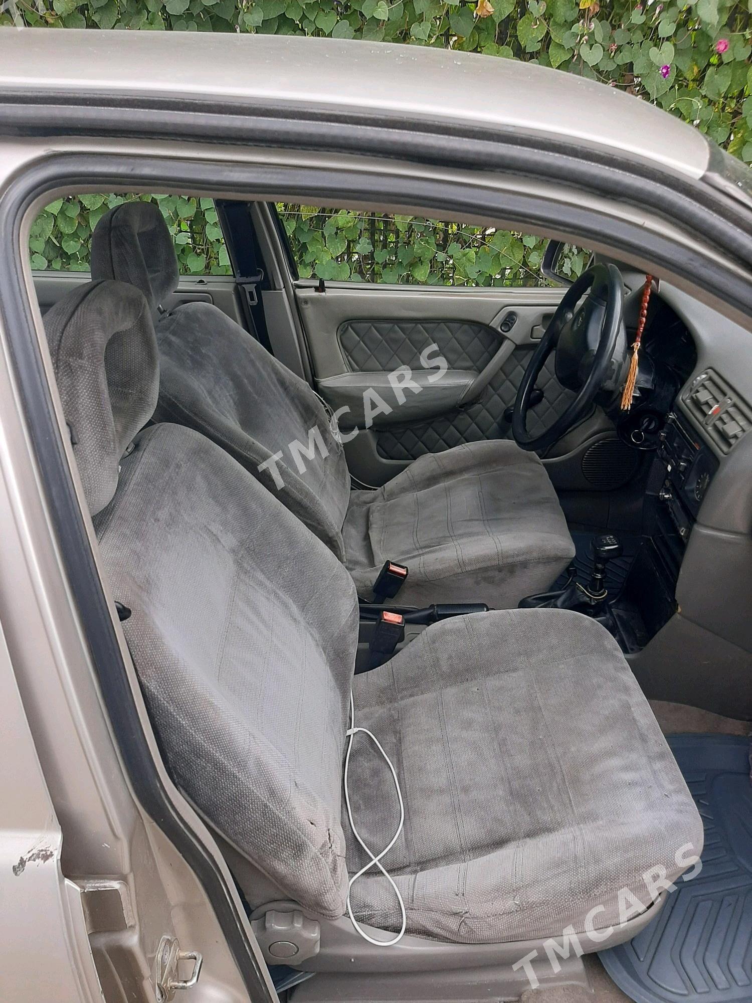 Opel Vectra 1990 - 36 000 TMT - Bäherden - img 3