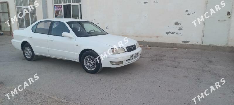 Toyota Vista 1994 - 44 000 TMT - Теджен - img 3