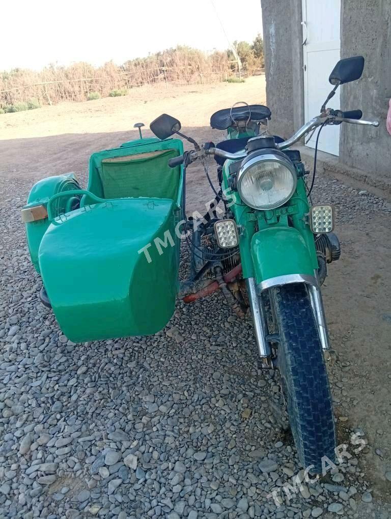 Ural 5557 1983 - 6 500 TMT - Sarahs - img 4