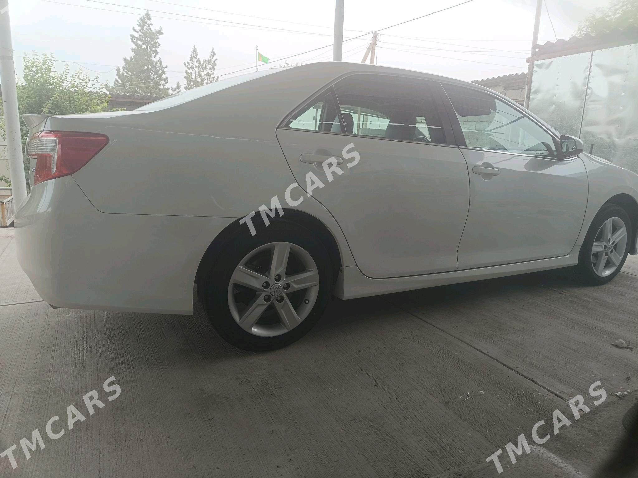 Toyota Camry 2012 - 210 000 TMT - Гёкдепе - img 4