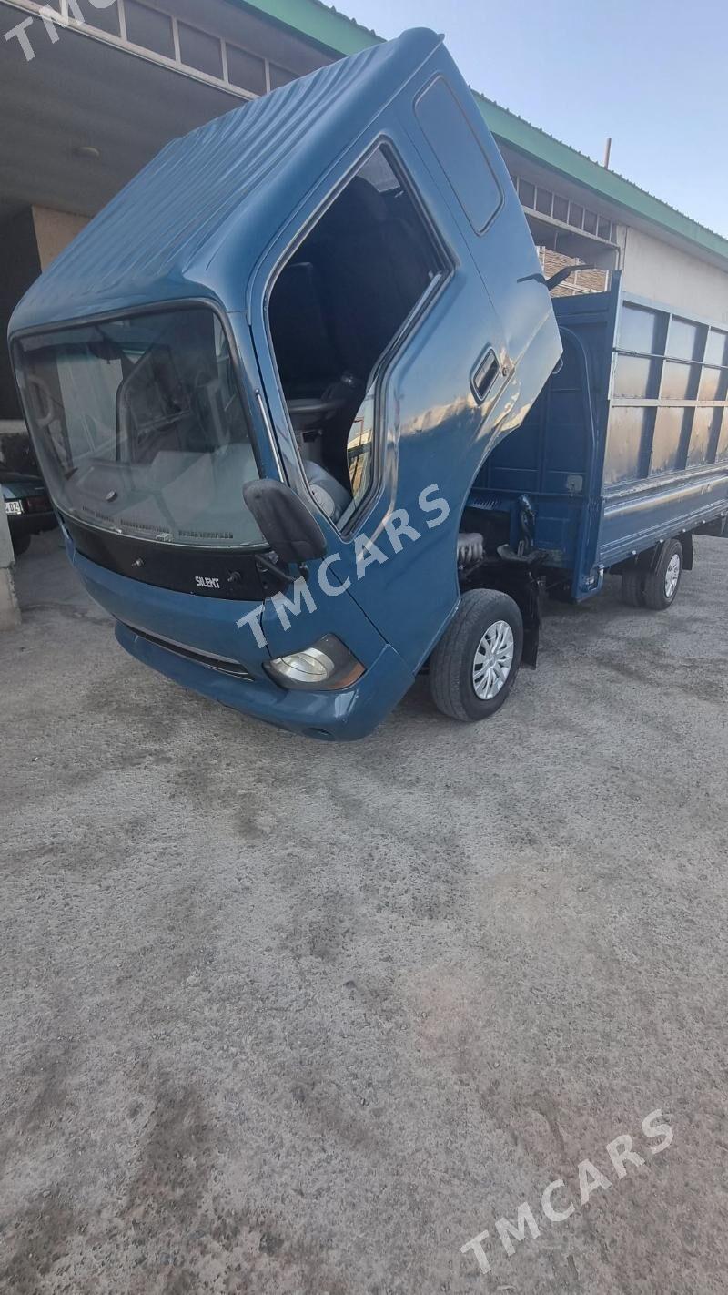 Kia Bongo 2003 - 90 000 TMT - Daşoguz - img 2