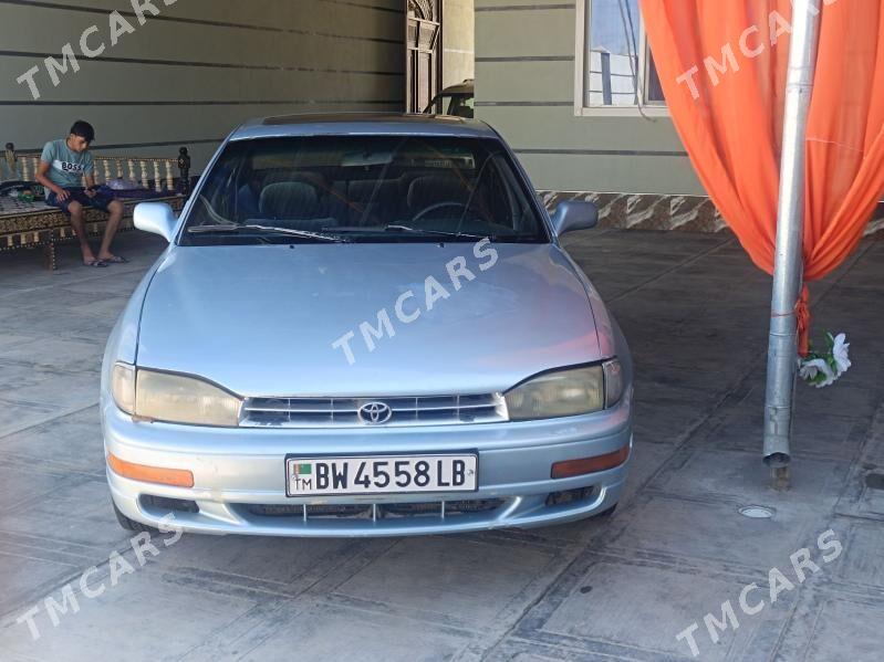 Toyota Camry 1992 - 65 000 TMT - Саят - img 3