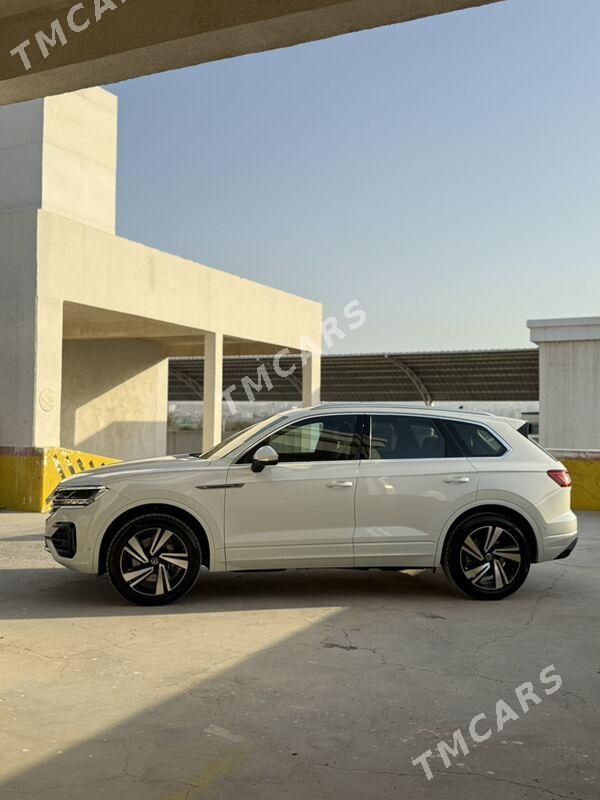 Volkswagen Touareg 2021 - 1 099 000 TMT - Ашхабад - img 3