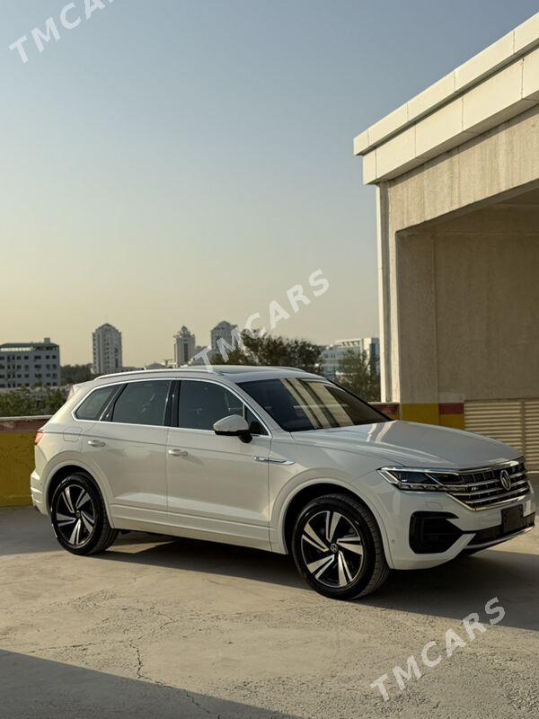 Volkswagen Touareg 2021 - 1 099 000 TMT - Ашхабад - img 4