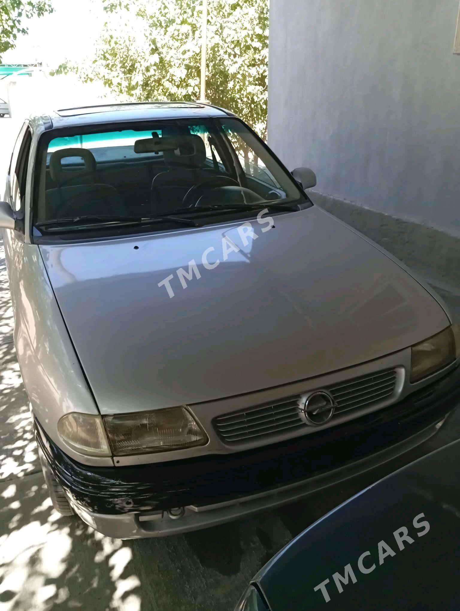 Opel Astra 1996 - 30 000 TMT - Gubadag - img 2