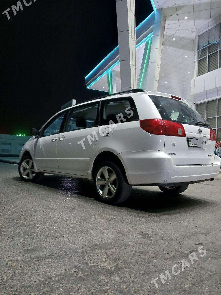 Toyota Sienna 2008 - 190 000 TMT - Дашогуз - img 2
