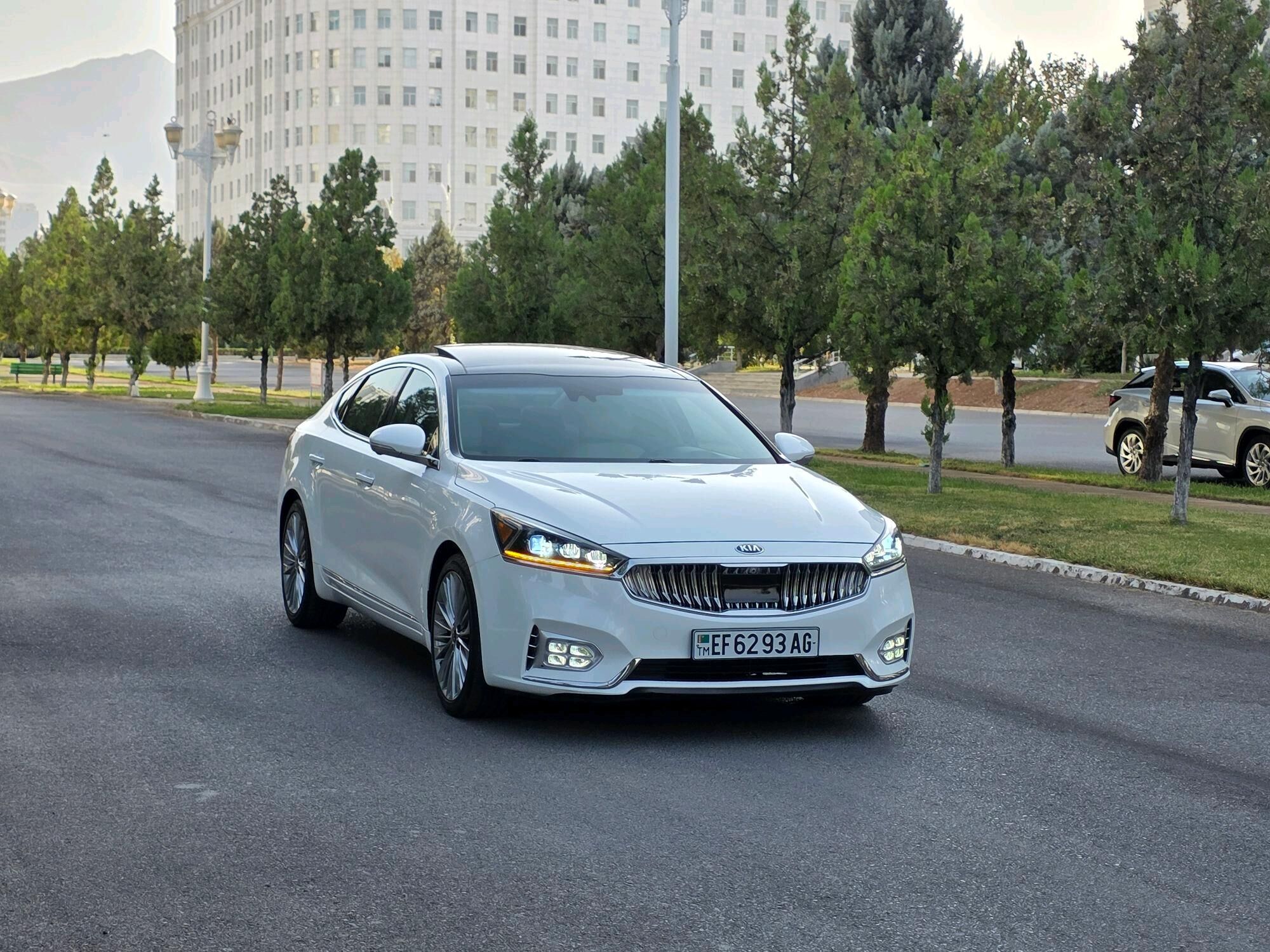 Kia Cadenza 2017 - 285 000 TMT - Ашхабад - img 2