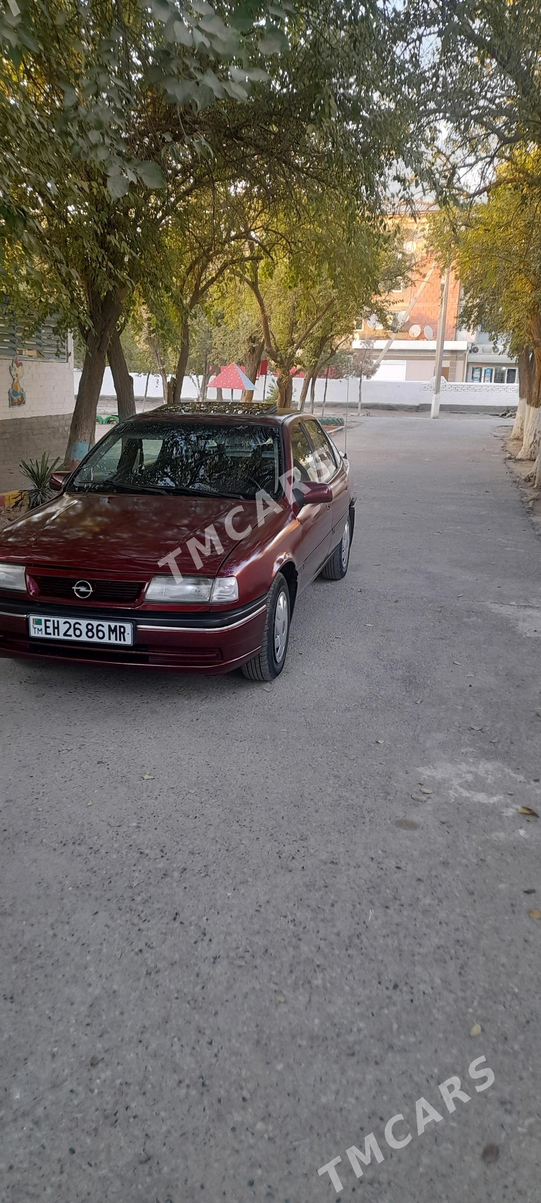 Opel Vectra 1993 - 37 000 TMT - Mary - img 2