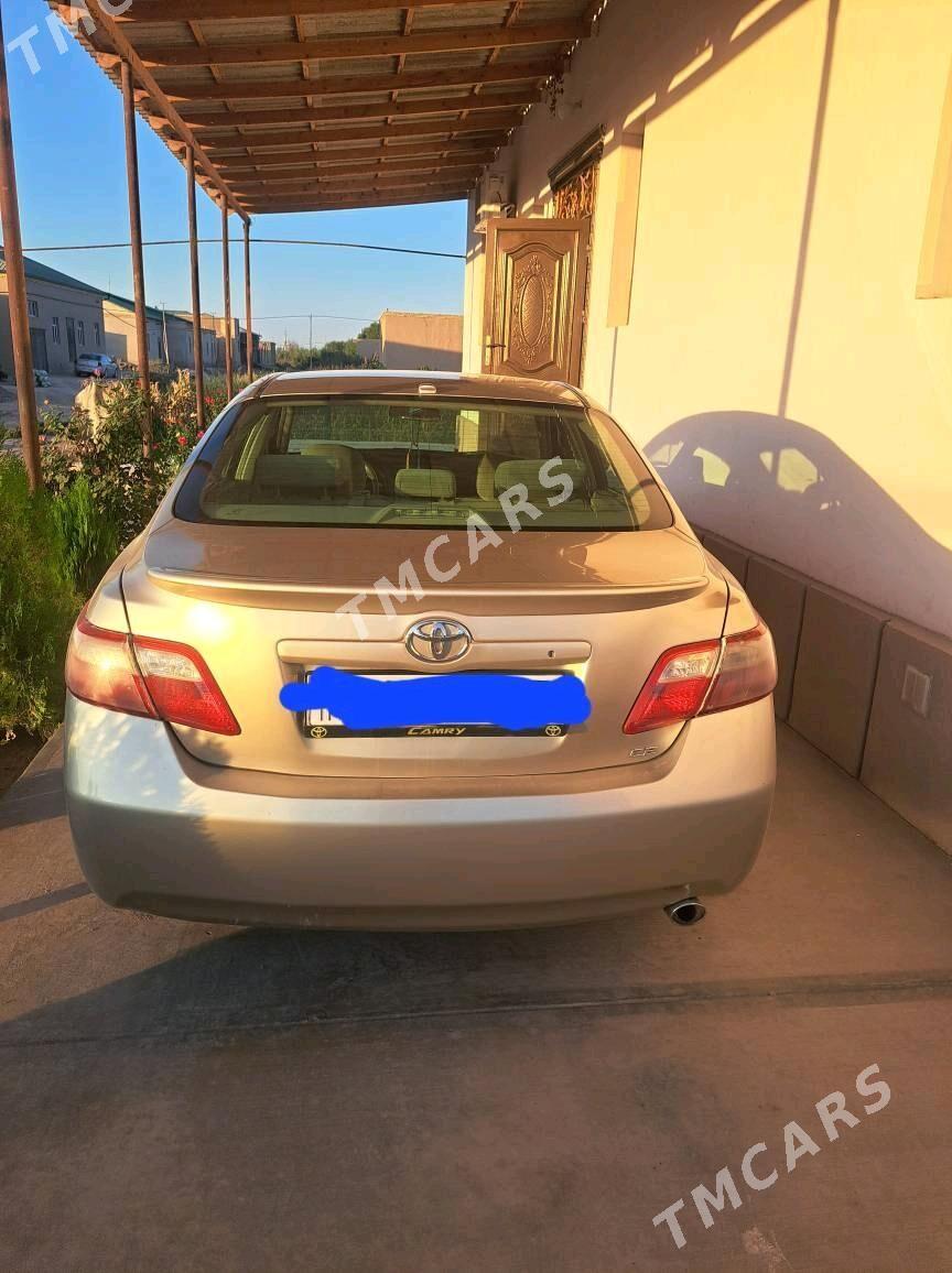 Toyota Camry 2007 - 145 000 TMT - Дашогуз - img 2