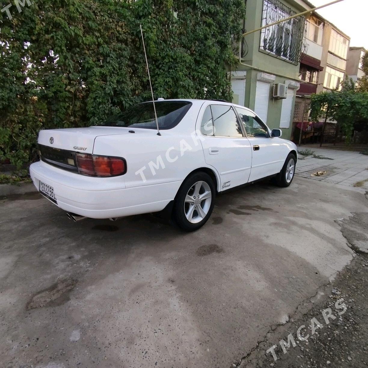Toyota Camry 1993 - 75 000 TMT - Туркменабат - img 3